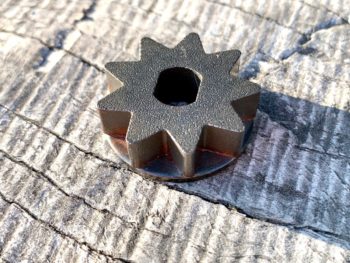 T9-198259-2 Carving Spur Sprocket 1/4 x9 tooth [Makita XCU03, XCU04, XCU06, DUC303, DUC353, DUC254s, DUC256s, DUC305s, DUC306s, DUC307s, Dolmar AS-1925, AS-3626, Milwaukee M18 Fuel FHS Hatchet]